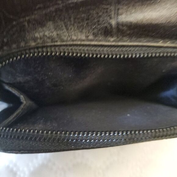 Tommy Hilfiger Black Monogram Bag - Picture 11 of 15